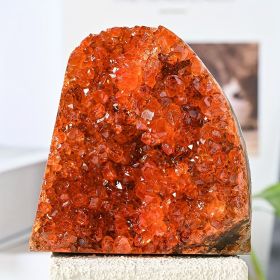 Sparkling Natural Orange Crystal Cave Clusters with Polished Edges, Geodes from Home Decoration from Uruguay, Suitable for Home And Office Decora (weight: 400-500g)