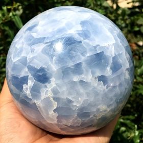 Large Natural Blue Celestite Crystal Ball - Kyanite Sphere for Chakra Balancing, Bohemian Home Decor & Spiritual, Unique Birthday Gift Idea (size: 8-9cm)