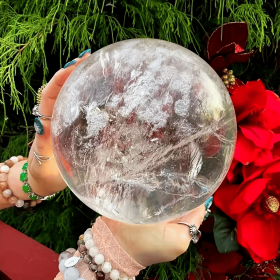 1pc Large White Quartz Crystal Ball - Clear Sphere with Natural Inclusions, for Home Decor, Spiritual Meditation, Feng Shui, Photography, Witchcr (size: 6-7cm)